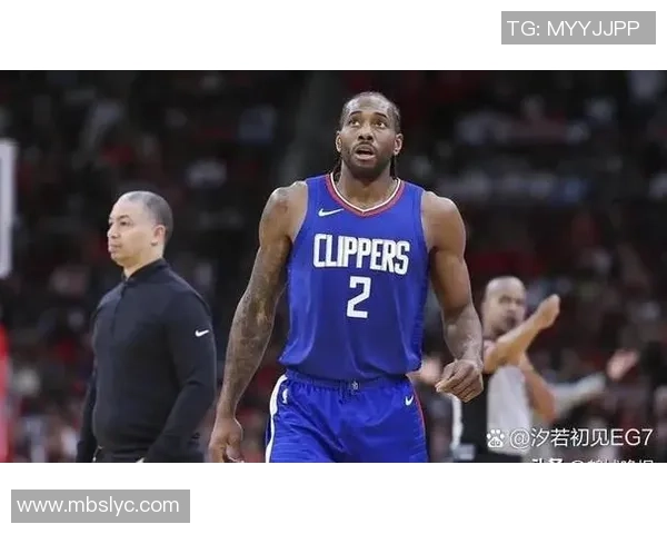 步行者与勇士激战正酣比分悬念不断引发球迷热议